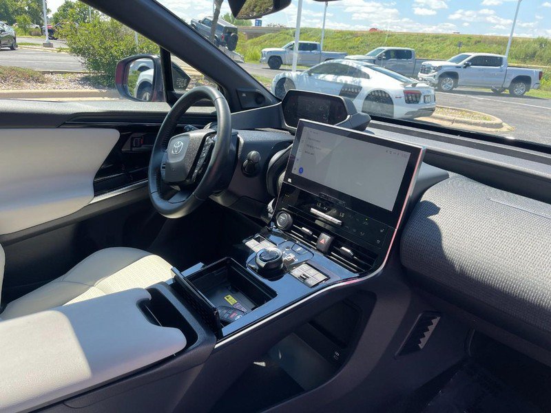 Used 2023 Toyota bZ4X AWD w/ Weather Package image 5