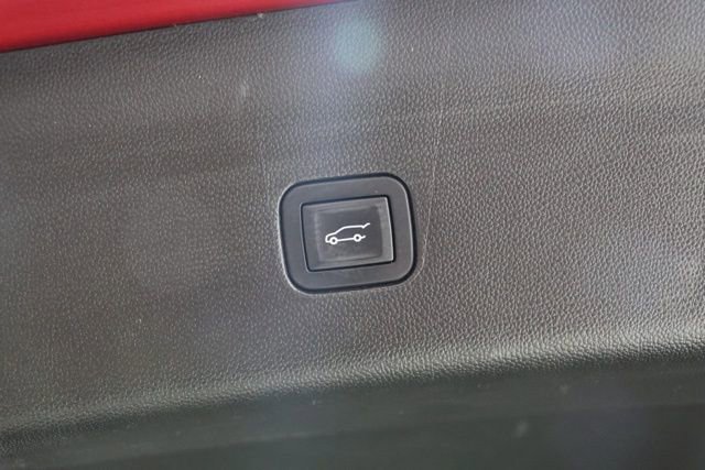 Used 2019 Buick Enclave Essence image 36