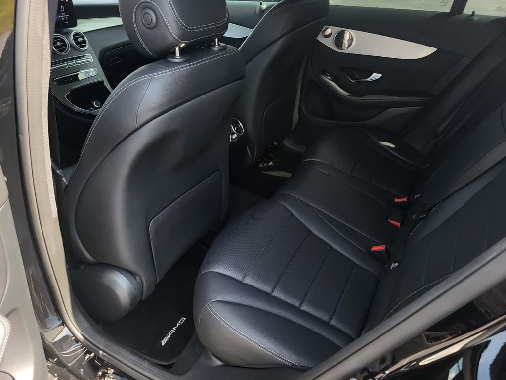 Used 2021 Mercedes-Benz GLC 300 image 31
