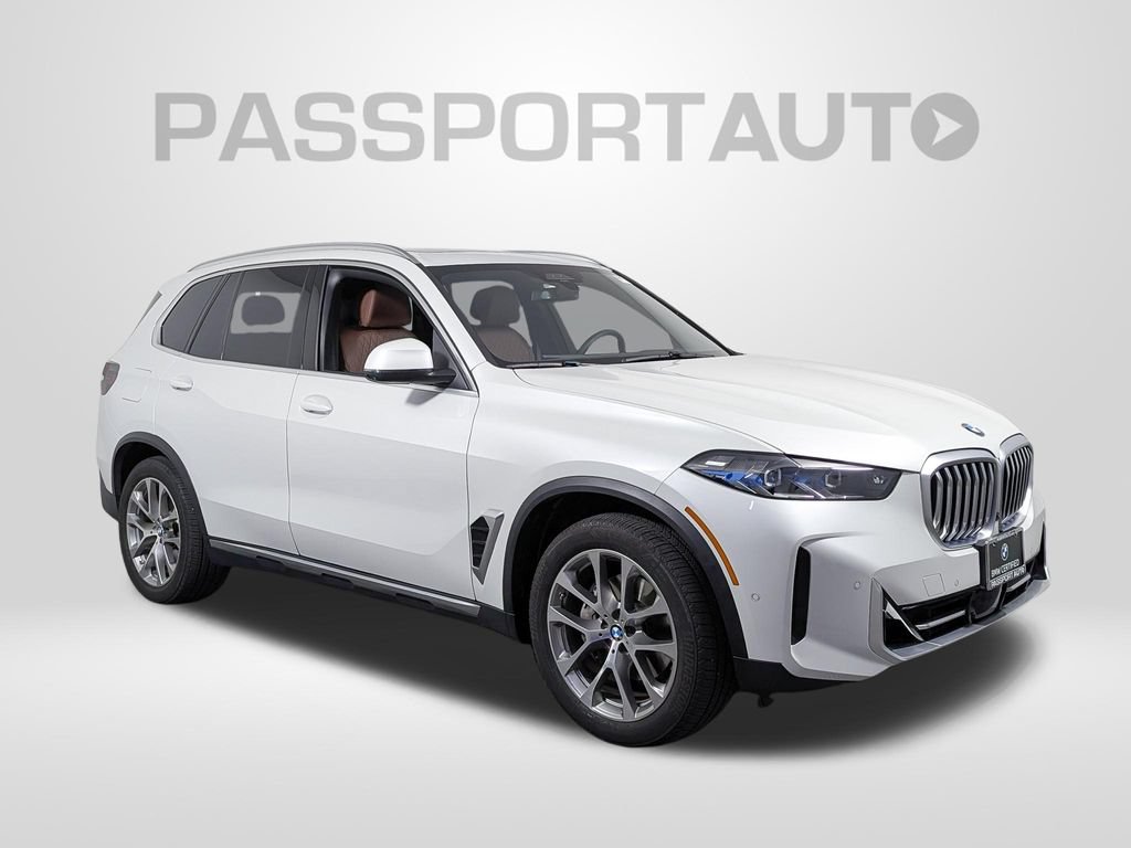 Used 2024 BMW X5 xDrive40i w/ Premium Package AWD/4WD image 11