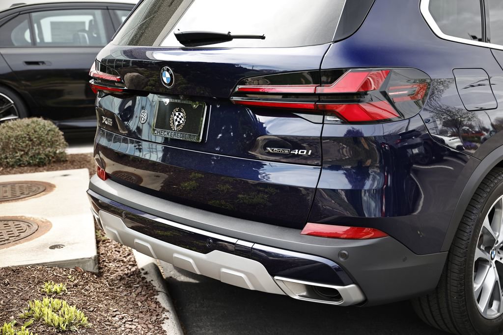 Certified 2024 BMW X5 xDrive40i w/ Parking Assistance Package image 9