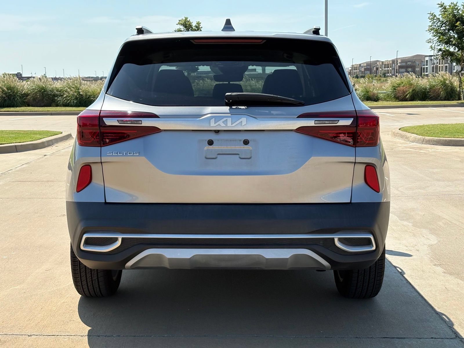 Used 2022 Kia Seltos S FWD image 6