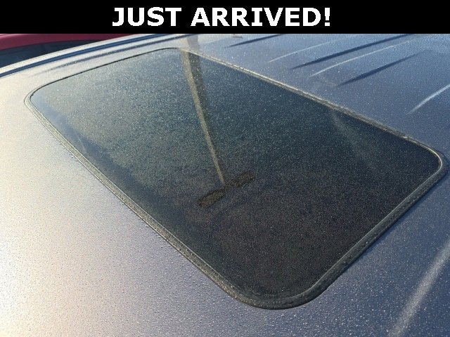 Used 2021 Toyota Sienna XSE image 5