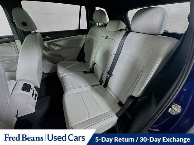 Used 2022 Volkswagen Tiguan SEL R-Line image 28