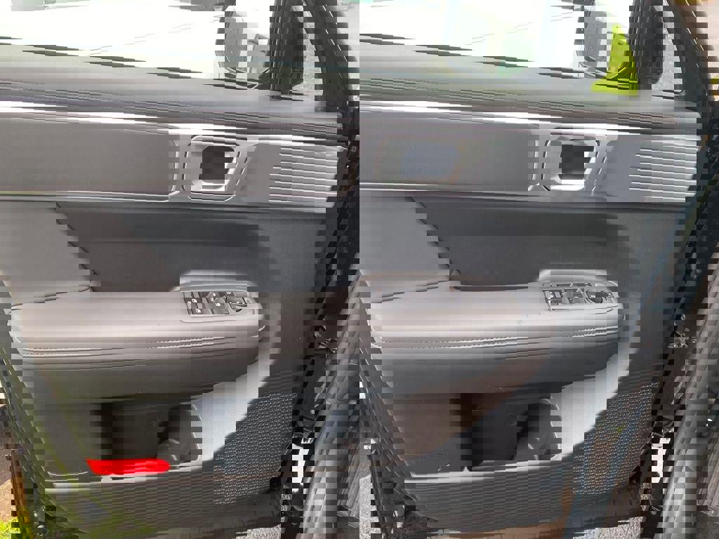 New 2026 Hyundai Santa Fe SEL image 13