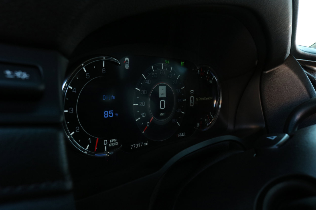 Used 2017 Cadillac Escalade Premium Luxury image 23