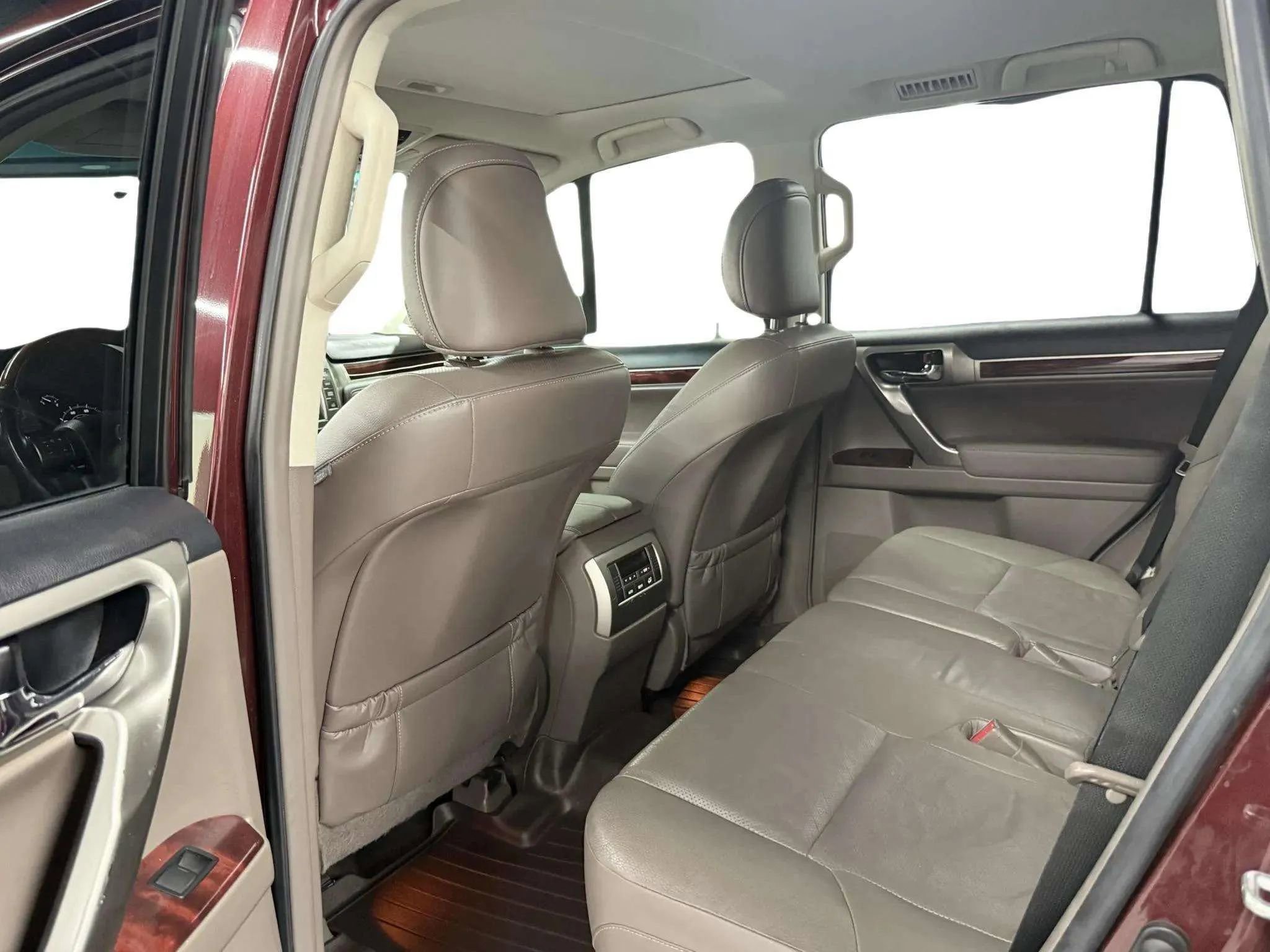 Used 2013 Lexus GX 460 image 15