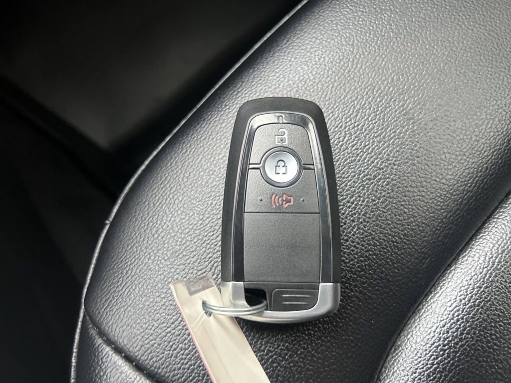 Used 2022 Ford Edge SEL image 27