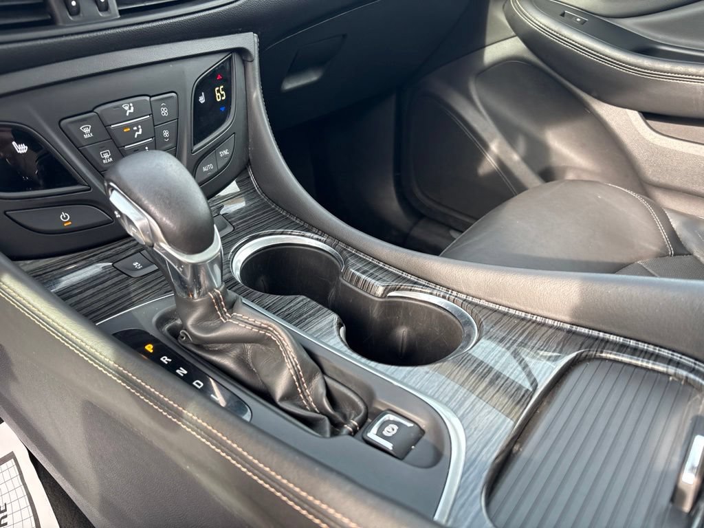 Used 2017 Buick Envision Essence AWD/4WD image 18