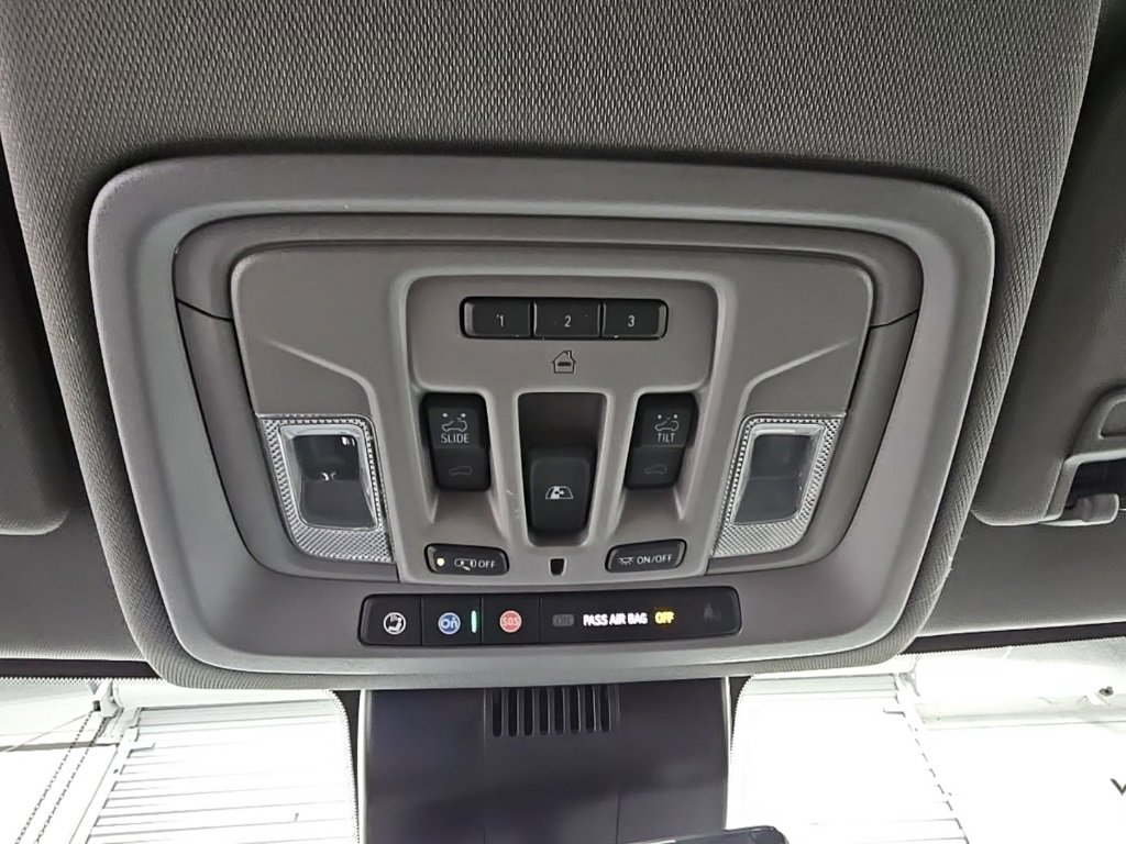 Certified 2024 GMC Sierra 3500 Denali w/ Denali Reserve Package image 23