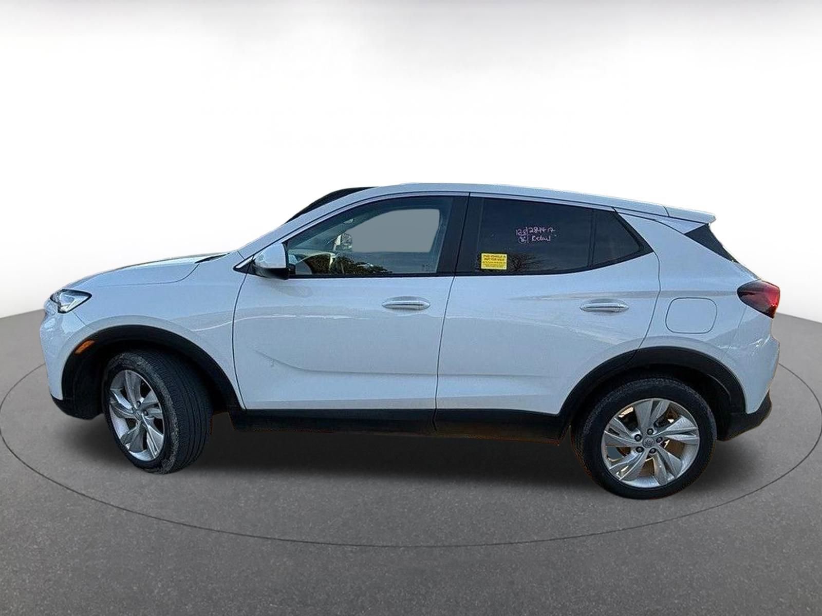 Used 2025 Buick Encore GX Preferred image 3