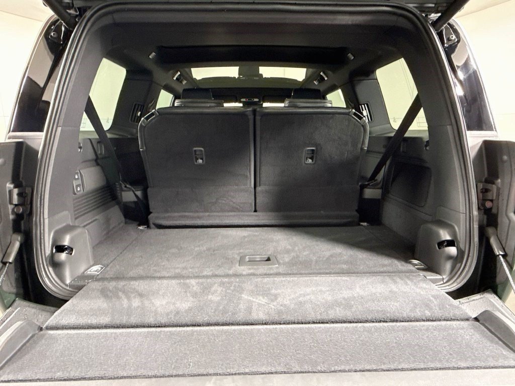 Used 2026 Rivian R1S Adventure Dual AWD/4WD image 33