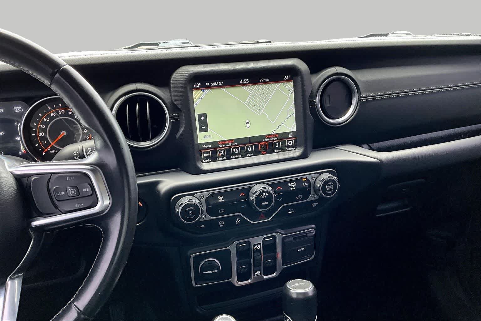 Used 2021 Jeep Gladiator Overland AWD/4WD image 7