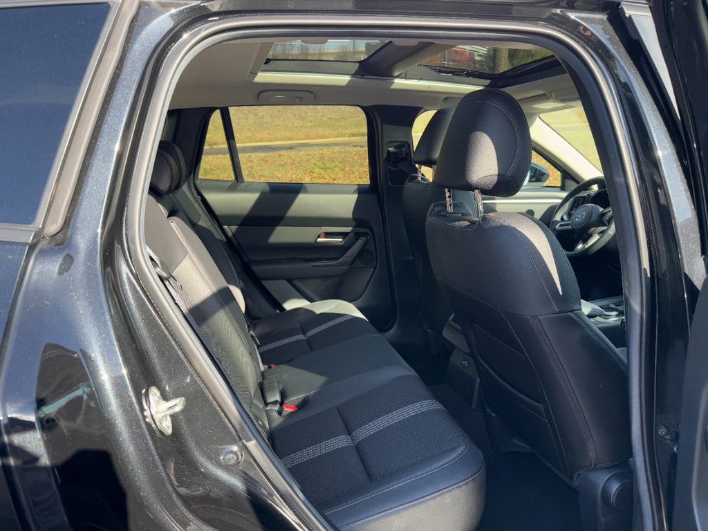 Used 2025 MAZDA CX-50 AWD 2.5 S w/ Premium Package image 10