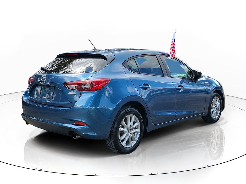 Used 2017 MAZDA MAZDA3 Sport FWD image 3