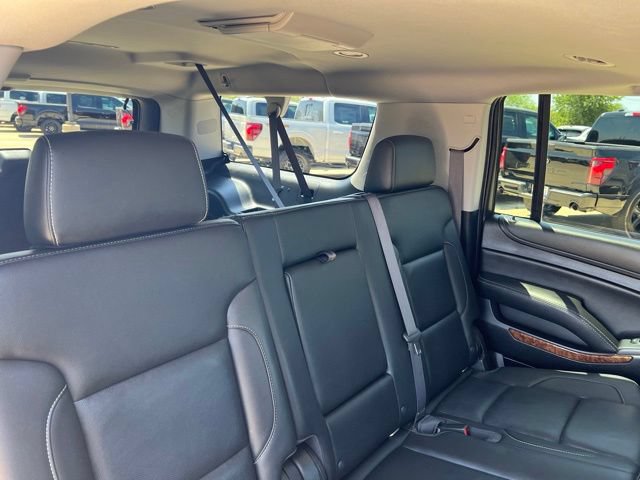 Used 2017 Chevrolet Suburban Premier RWD image 23