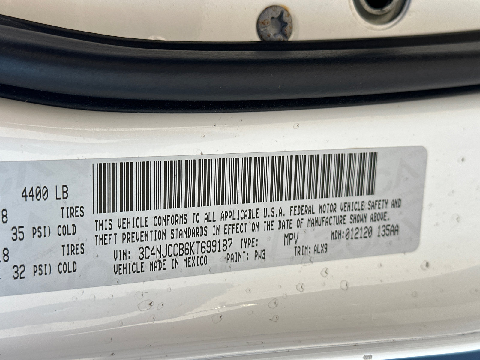 Used 2019 Jeep Compass Limited FWD image 30