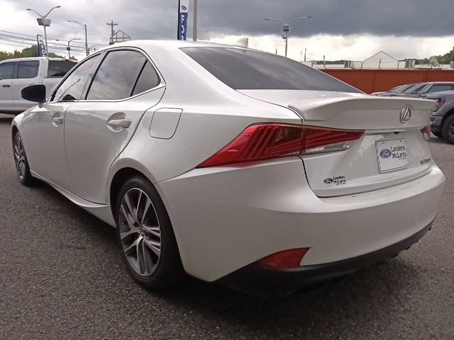 Used 2018 Lexus IS 300 w/ Accessory Package 2 RWD image 5