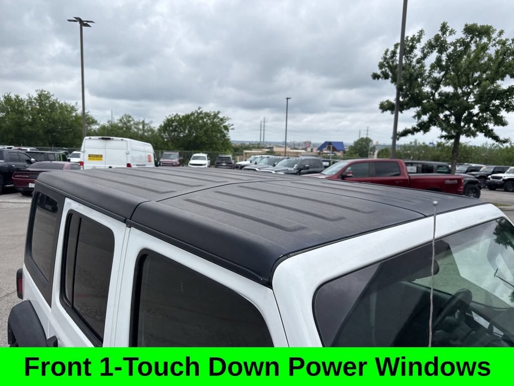 Used 2022 Jeep Wrangler Unlimited Sport AWD/4WD image 5