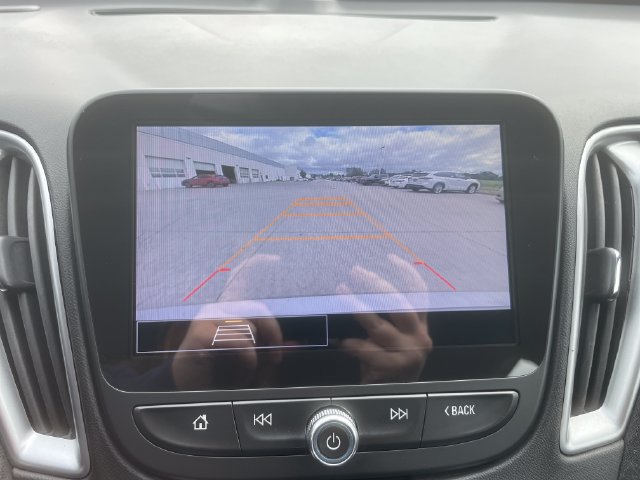 Used 2024 Chevrolet Malibu LS FWD image 14