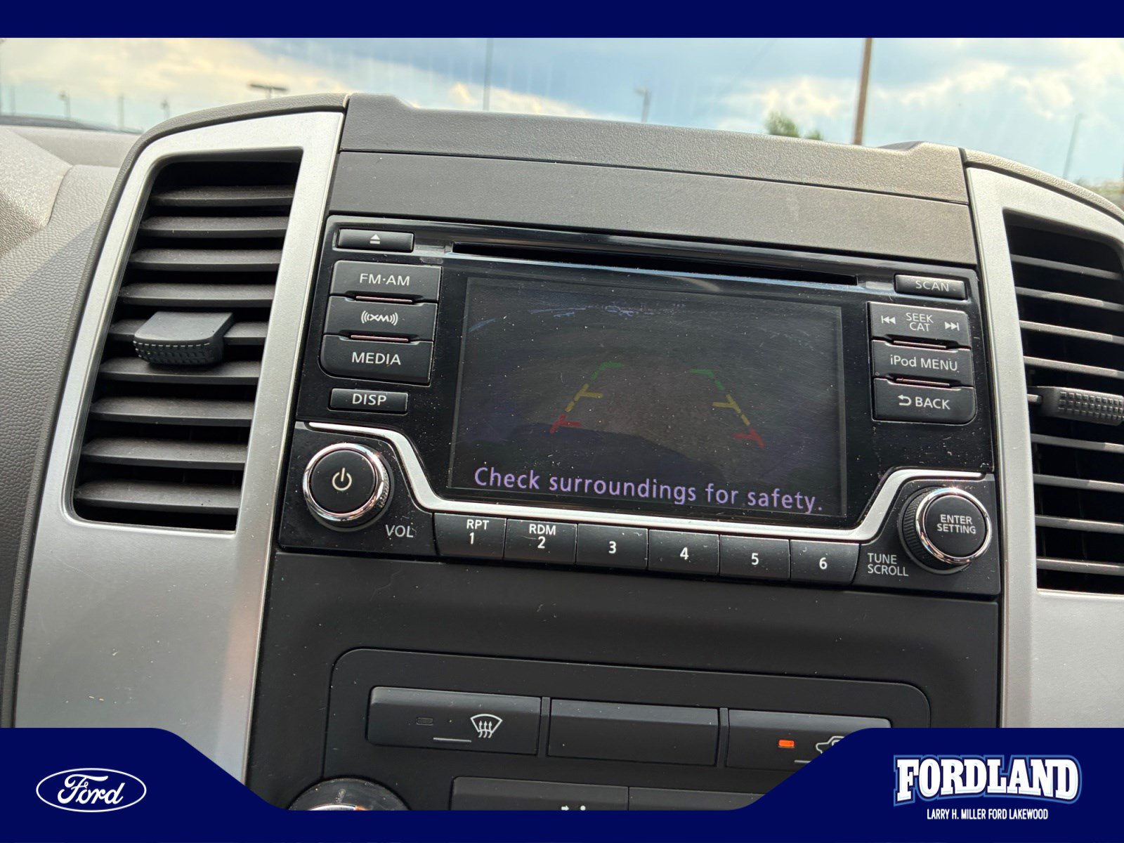 Used 2018 Nissan Frontier SV RWD image 28