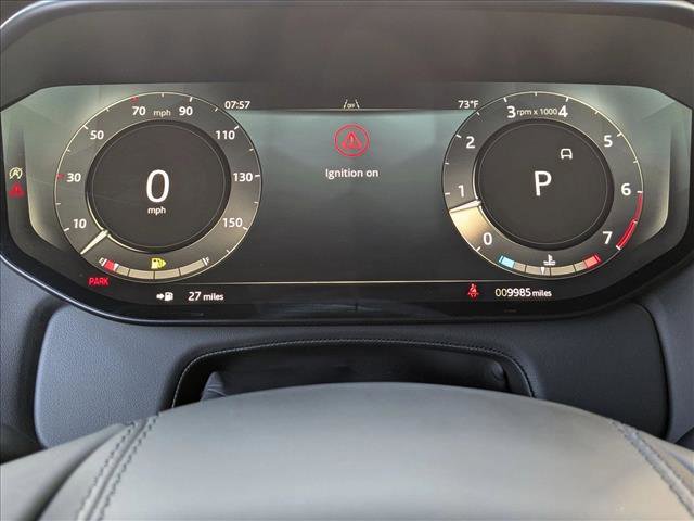 Used 2025 Land Rover Range Rover Sport image 11