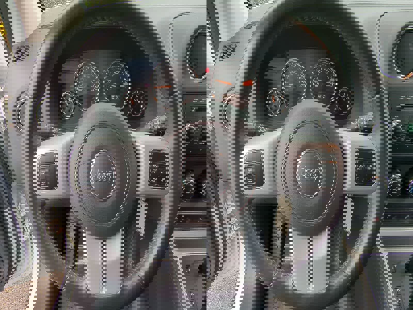 Used 2017 Jeep Compass High Altitude image 22