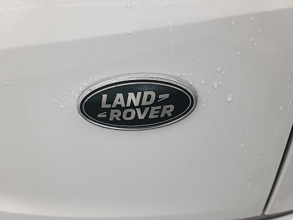 Used 2023 Land Rover Range Rover Evoque R-Dynamic SE AWD/4WD image 12