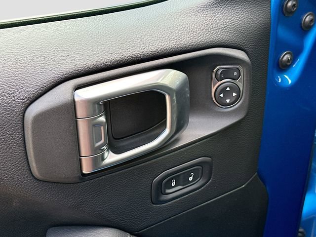 Used 2022 Jeep Wrangler Unlimited Sahara image 19