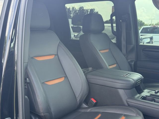 Used 2025 GMC Sierra 2500 AT4 w/ AT4 Premium Plus Package AWD/4WD image 22