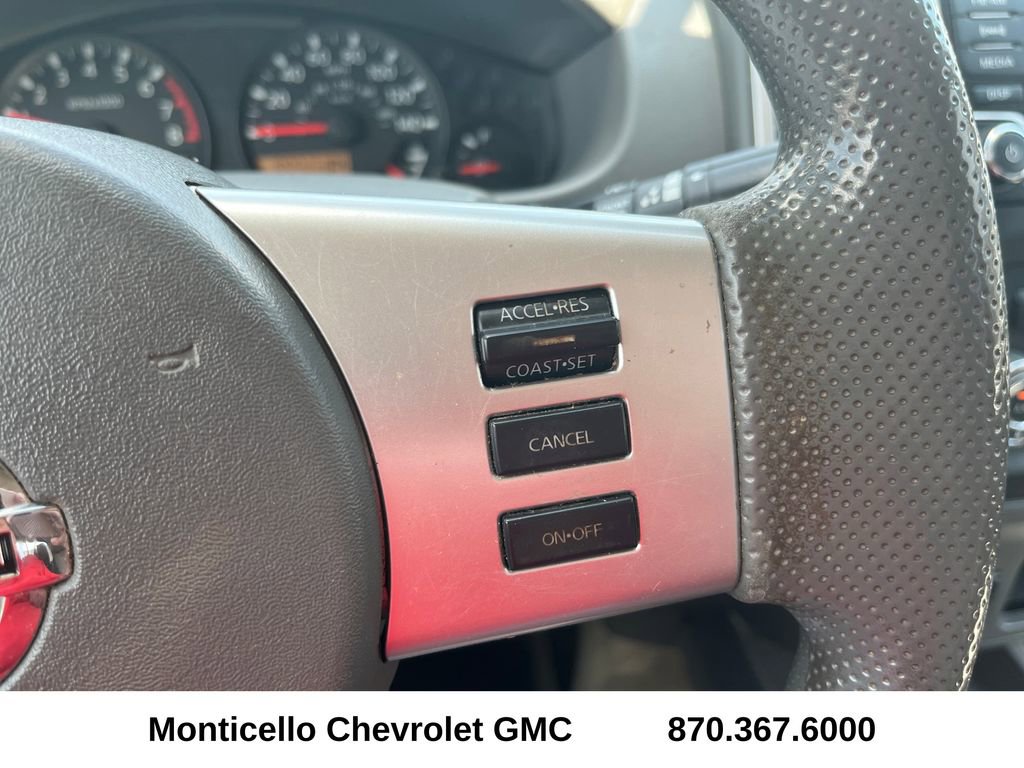 Used 2018 Nissan Frontier SV image 12