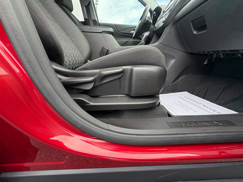 Used 2024 Chevrolet Equinox LT w/ LPO, Floor Liner Package image 31