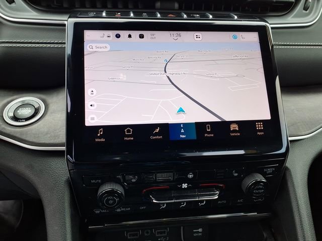 Used 2023 Jeep Grand Cherokee Limited w/ Black Appearance Package AWD/4WD image 23