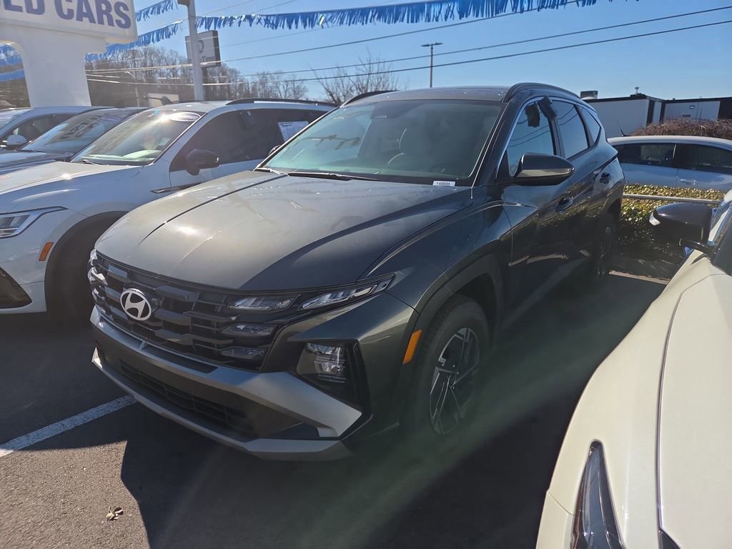 Used 2025 Hyundai Tucson Blue image 8