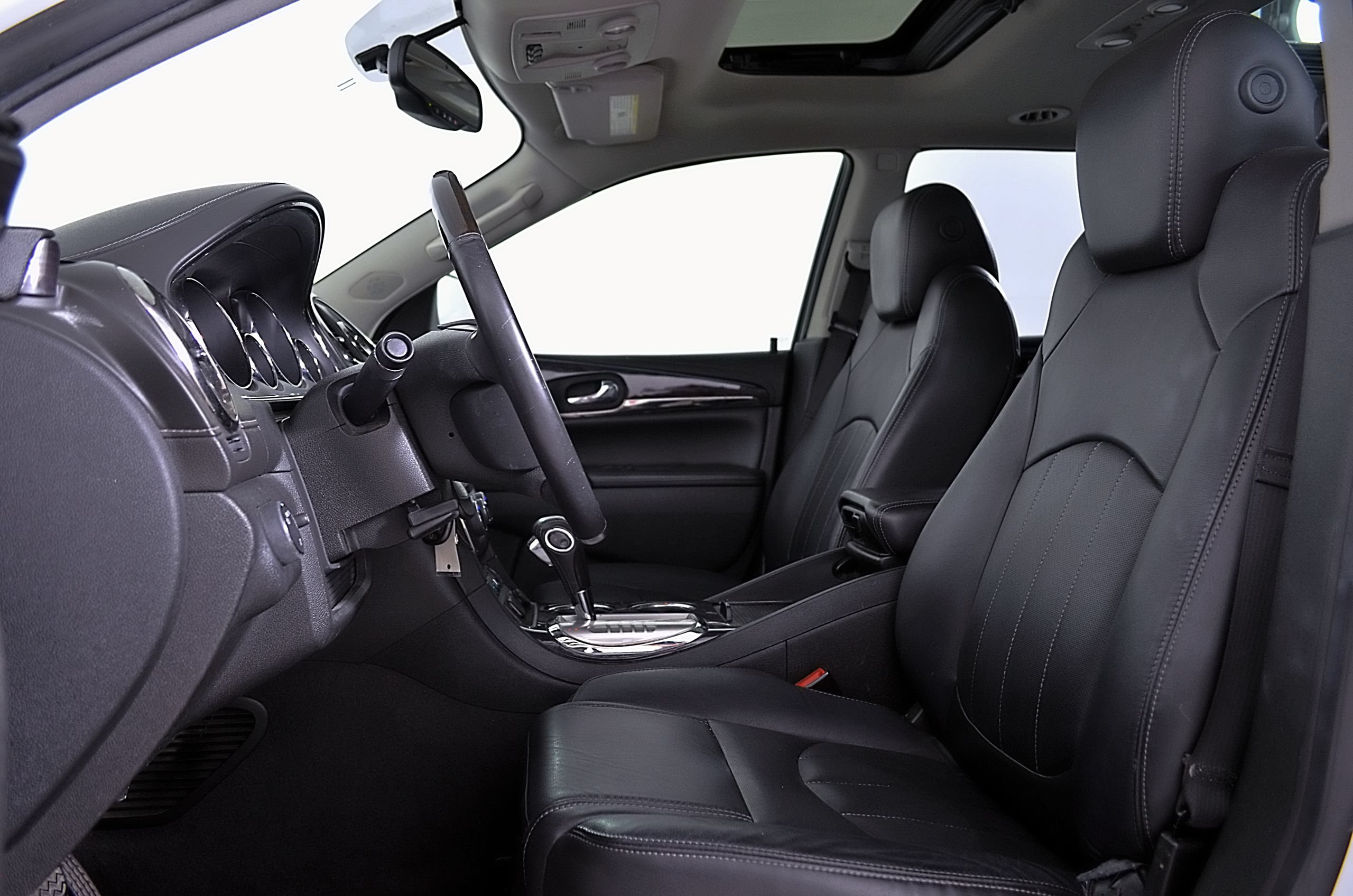 Used 2017 Buick Enclave Leather FWD image 27