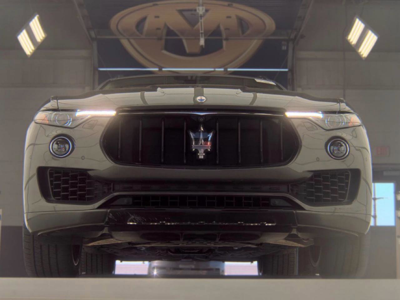 Used 2018 Maserati Levante S GranSport AWD/4WD image 5