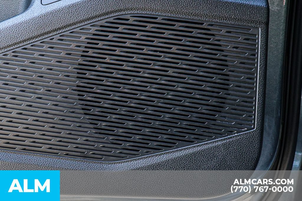 Used 2025 Volkswagen Jetta Sport FWD image 46