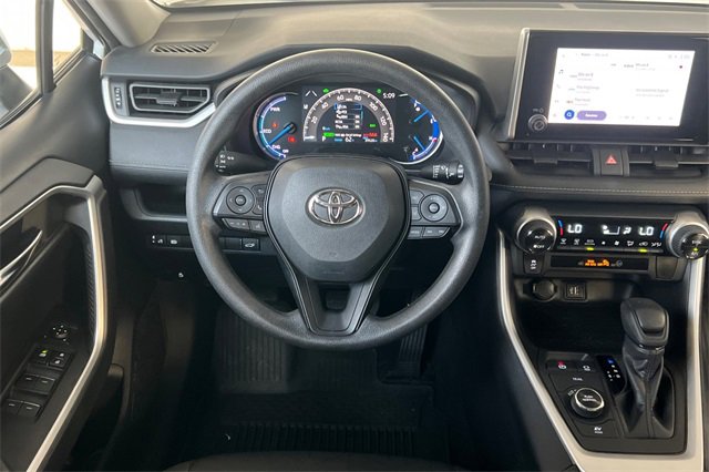 Used 2024 Toyota RAV4 XLE image 17