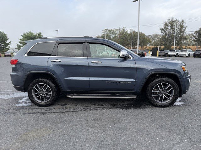 Used 2019 Jeep Grand Cherokee Limited w/ Trailer Tow Group IV image 8