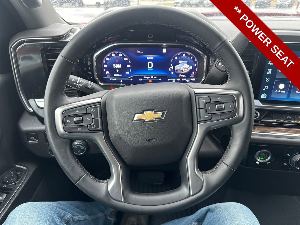 Used 2023 Chevrolet Silverado 1500 LT image 17