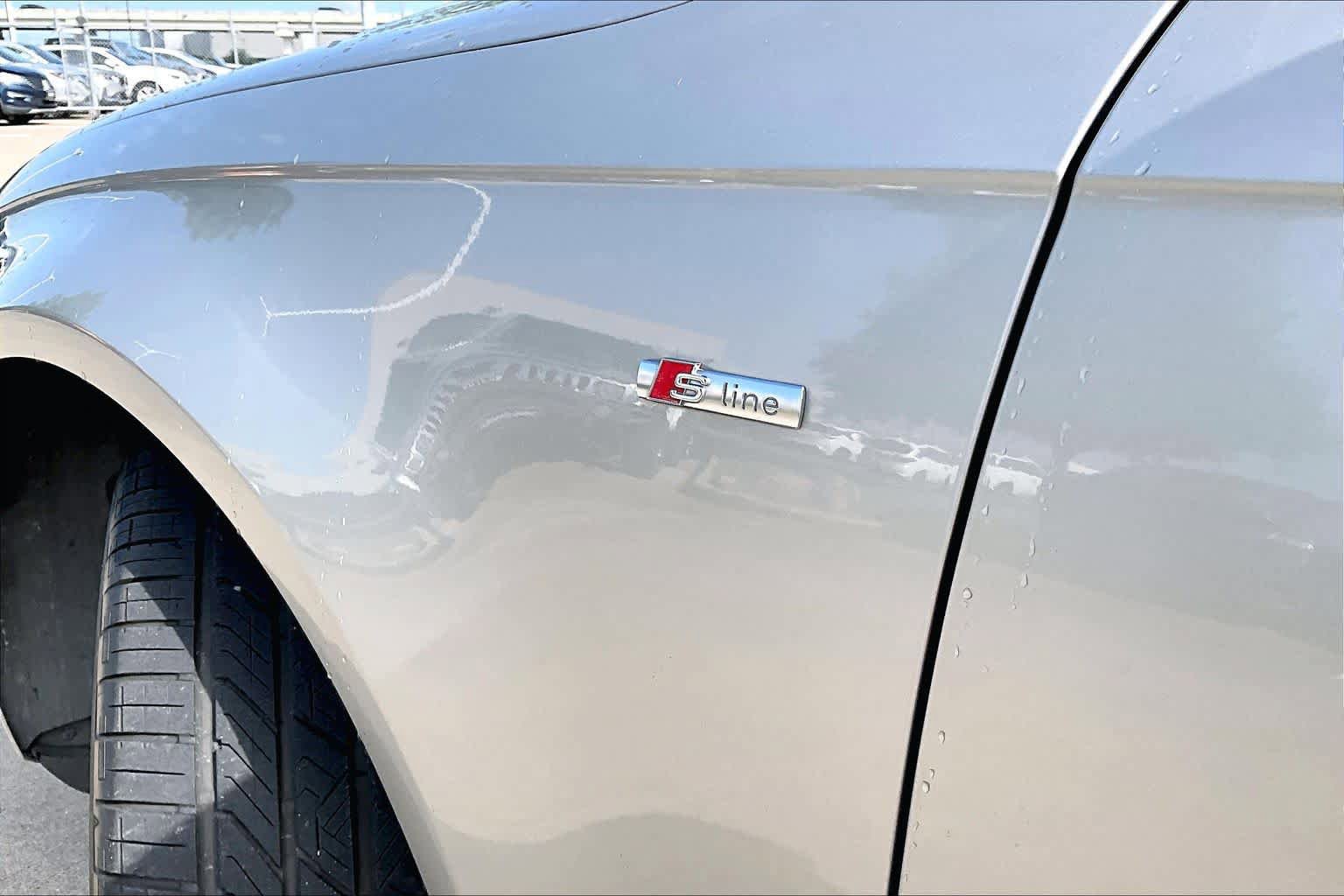 Used 2015 Audi A4 2.0T Premium Plus w/ Technology Package FWD image 9