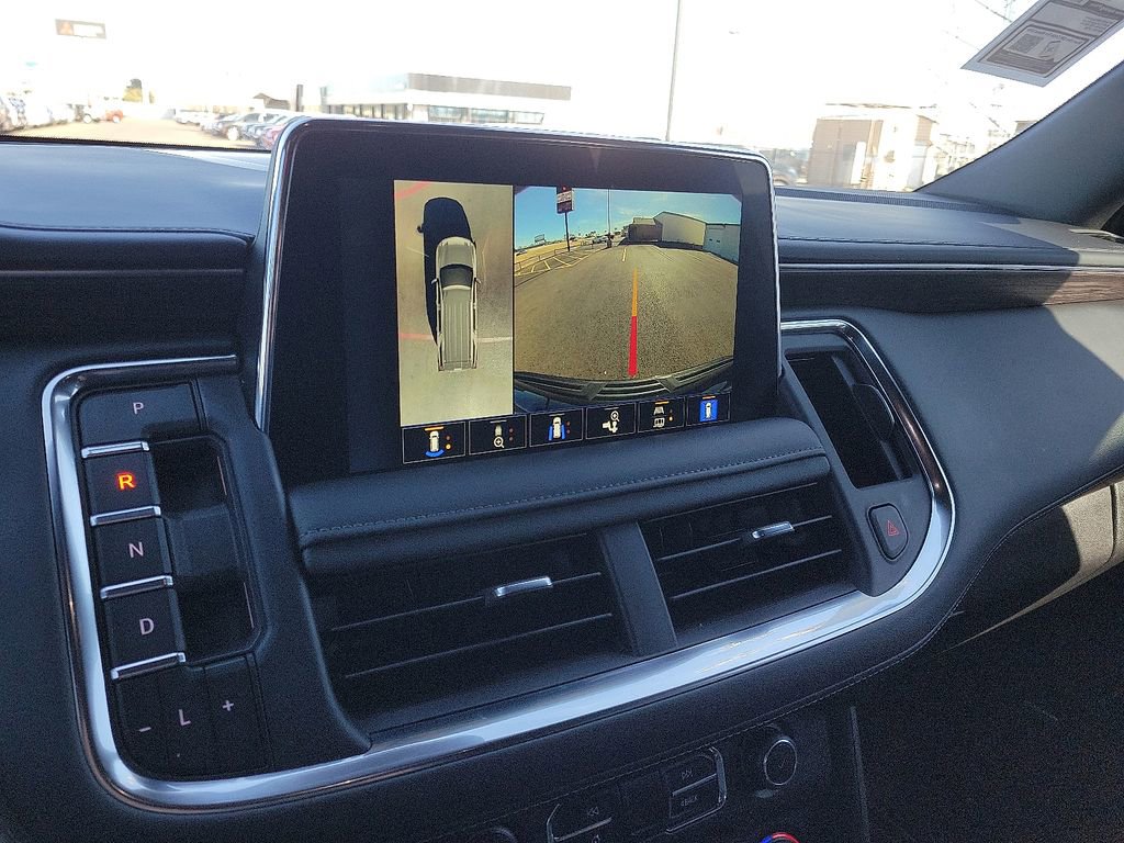 Used 2024 Chevrolet Tahoe Z71 w/ Luxury Package image 12