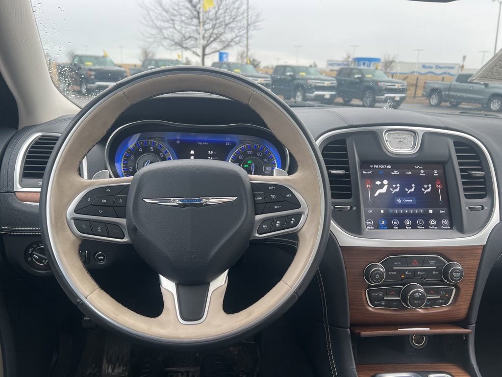 Used 2019 Chrysler 300 C w/ Sun, Sound & Nav Package image 24