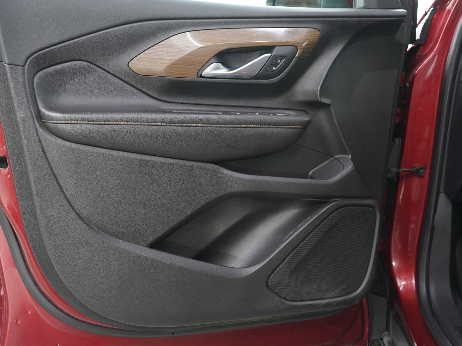 Used 2018 GMC Terrain SLE image 18