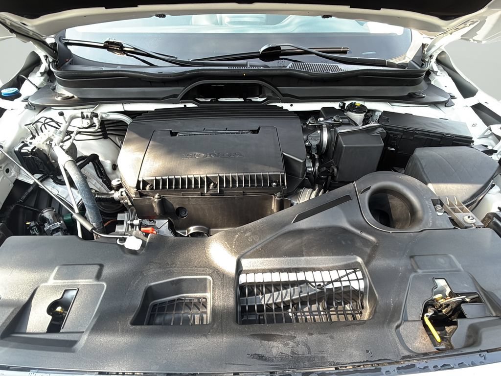 Used 2025 Honda Pilot EX-L image 9