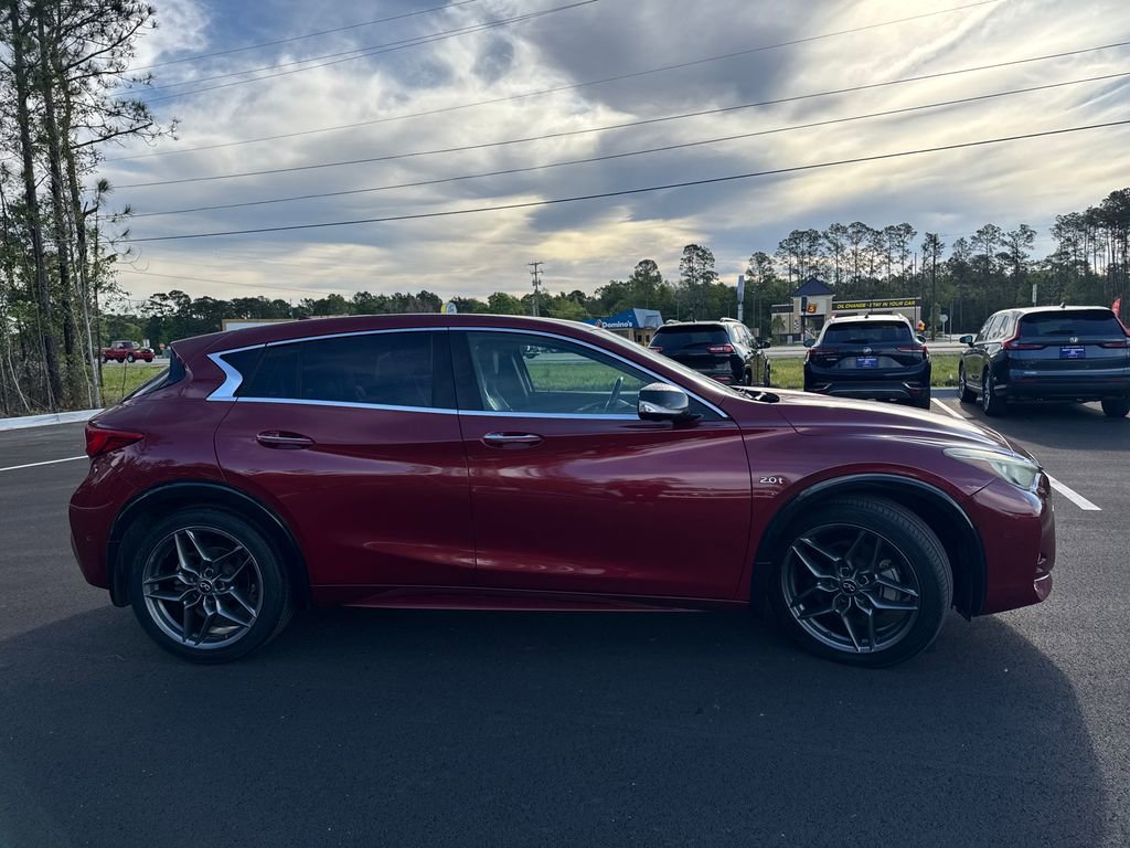 Used 2018 INFINITI QX30 Sport w/ Sport Leather Package image 6