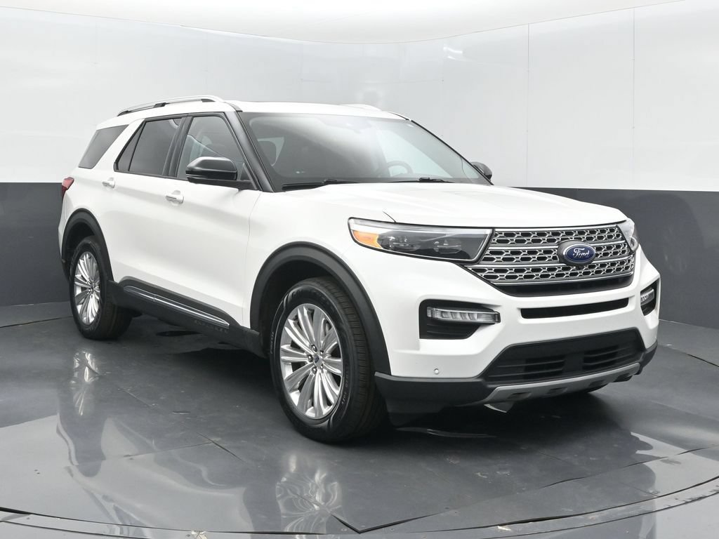 Used 2021 Ford Explorer Limited w/ Equipment Group 301A AWD/4WD image 3