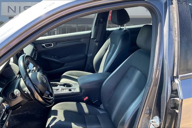 Used 2023 Honda Civic Sport image 19