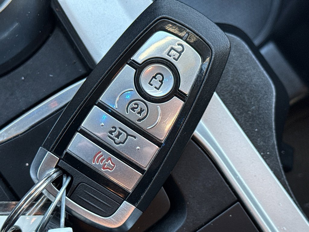 Used 2022 Ford Explorer Limited w/ Hybrid Equipment Group 310A image 37