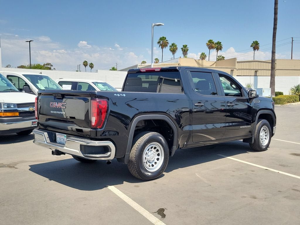 Used 2026 GMC Sierra 1500 Pro w/ Pro Value Package AWD/4WD image 4